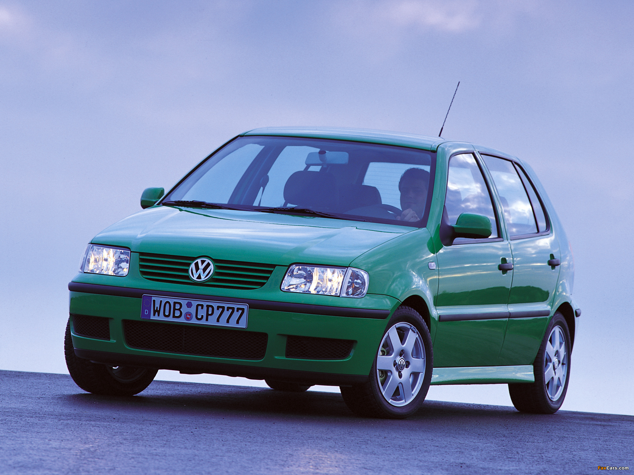 Pictures of Volkswagen Polo 5-door (Typ 6N2) 1999–2001 (2048 x 1536)