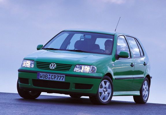 Pictures of Volkswagen Polo 5-door (Typ 6N2) 1999–2001
