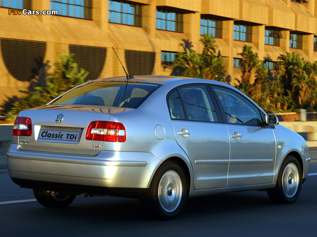 Pictures of Volkswagen Polo Classic ZA-spec (IV) 2002–05 (640 x 480)