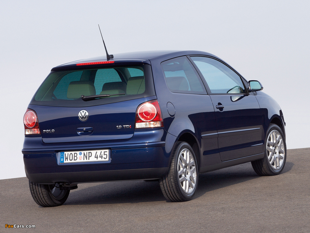 Pictures of Volkswagen Polo 3-door (Typ 9N3) 2005–09 (1024 x 768)