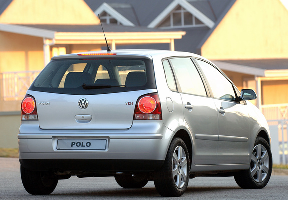 Pictures of Volkswagen Polo 5-door ZA-spec (Typ 9N3) 2005–09