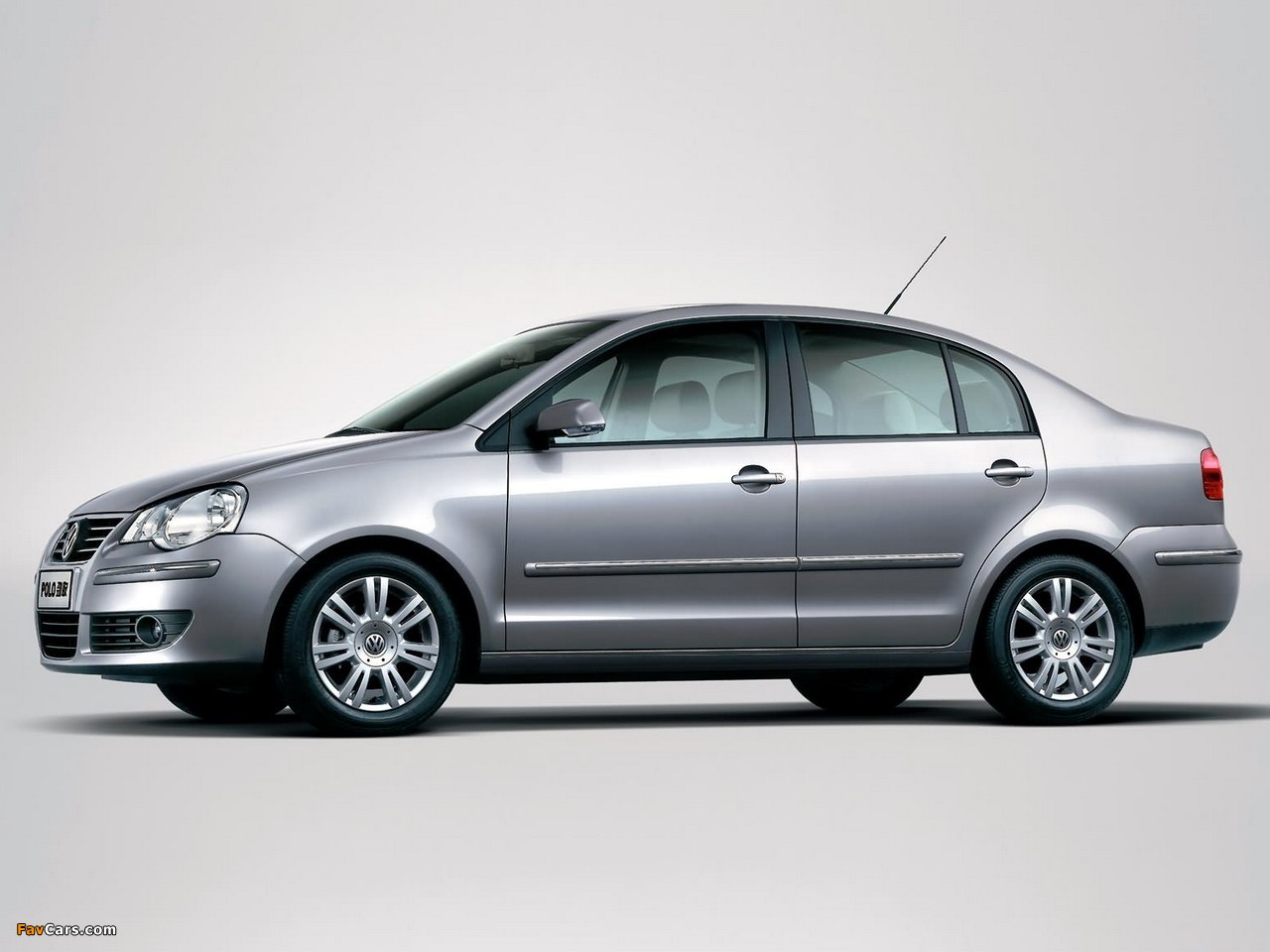 Pictures of Volkswagen Polo Classic CN-spec (Typ 9N3) 2006–10 (1280 x 960)