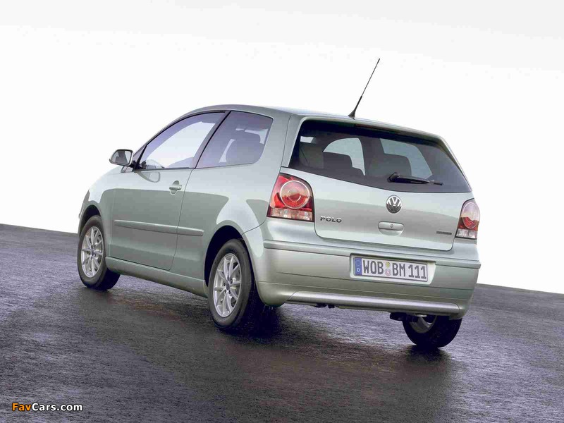 Pictures of Volkswagen Polo BlueMotion (Typ 9N3) 2006–09 (800 x 600)