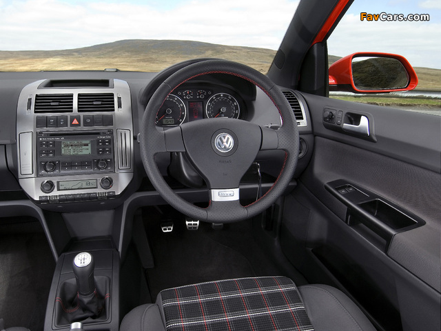 Pictures of Volkswagen Polo GTI 3-door UK-spec (Typ 9N3) 2006–09 (640 x 480)