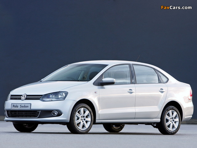 Pictures of Volkswagen Polo Sedan ZA-spec (V) 2010 (640 x 480)