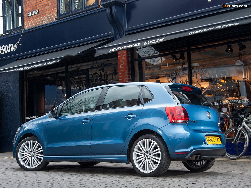 Pictures of Volkswagen Polo BlueGT 5-door UK-spec (Typ 6R) 2013 (1024 x 768)