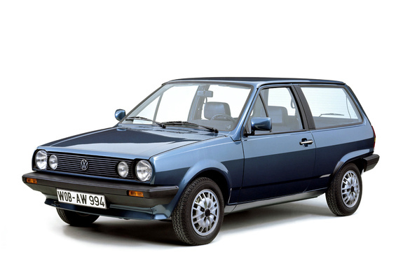 Volkswagen Polo Hatchback (II) 1981–90 photos