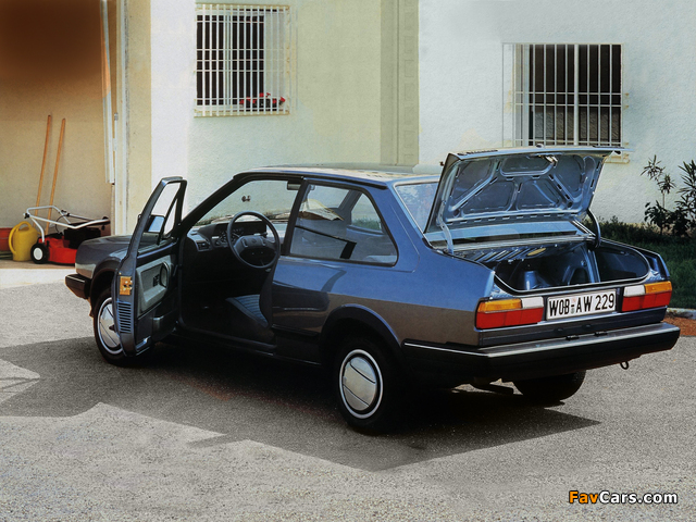 Volkswagen Polo Classic (II) 1985–90 photos (640 x 480)