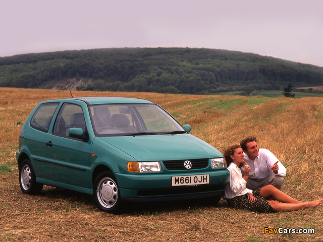 Volkswagen Polo 3-door UK-spec (III) 1994–99 pictures (640 x 480)