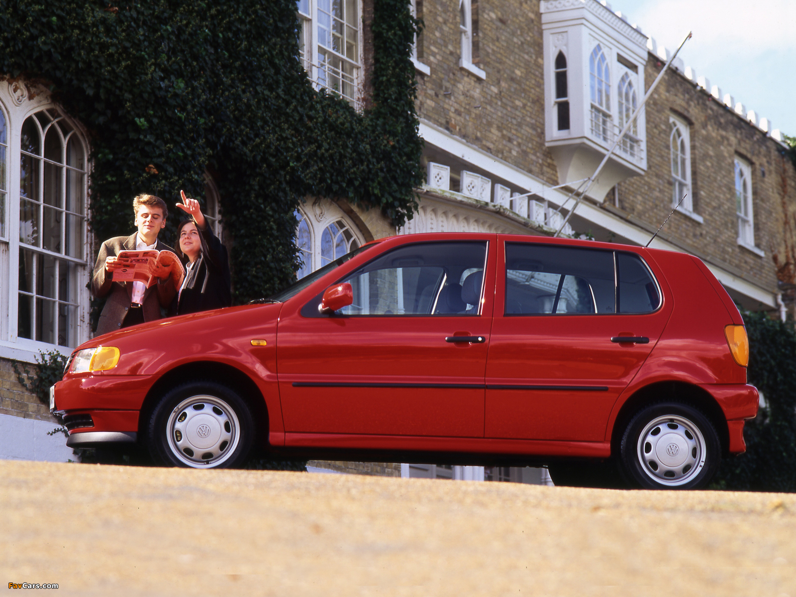 Volkswagen Polo 5-door UK-spec (III) 1994–99 wallpapers (1600 x 1200)