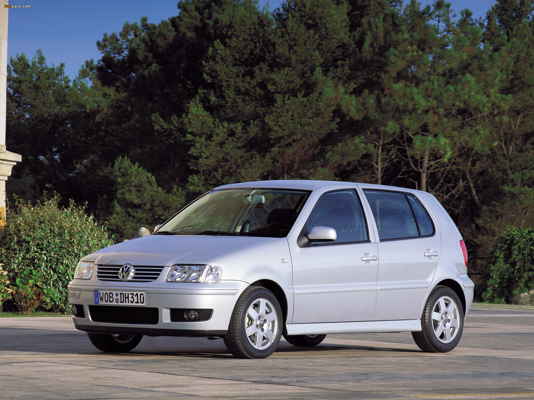 Volkswagen Polo 5-door (Typ 6N2) 1999–2001 pictures (2048 x 1536)