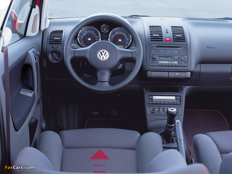 Volkswagen Polo GTI (IIIf) 1999–2001 wallpapers (800 x 600)