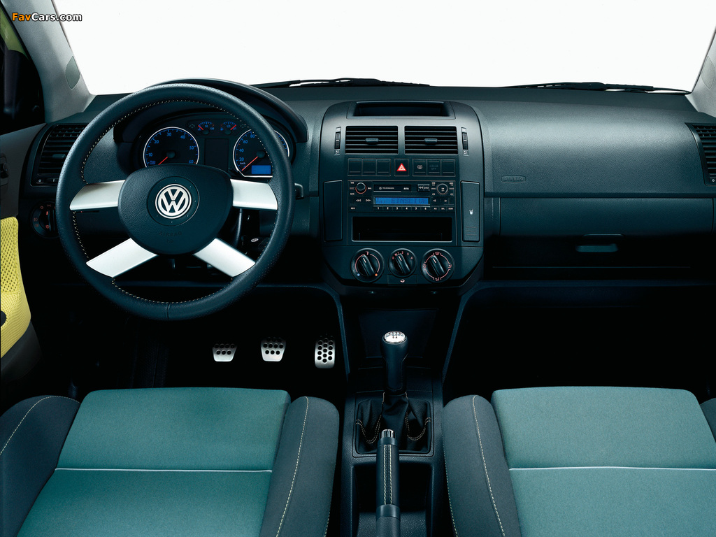 Volkswagen Polo Fun (Typ 9N) 2003–05 wallpapers (1024 x 768)