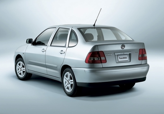 Volkswagen Polo Classic 2005–09 images