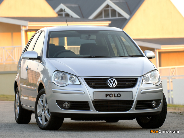 Volkswagen Polo 5-door ZA-spec (Typ 9N3) 2005–09 pictures (640 x 480)