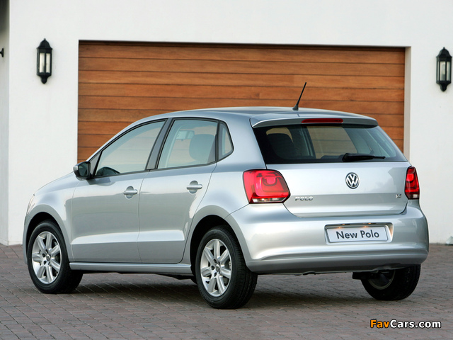 Volkswagen Polo 5-door ZA-spec (Typ 6R) 2009 images (640 x 480)