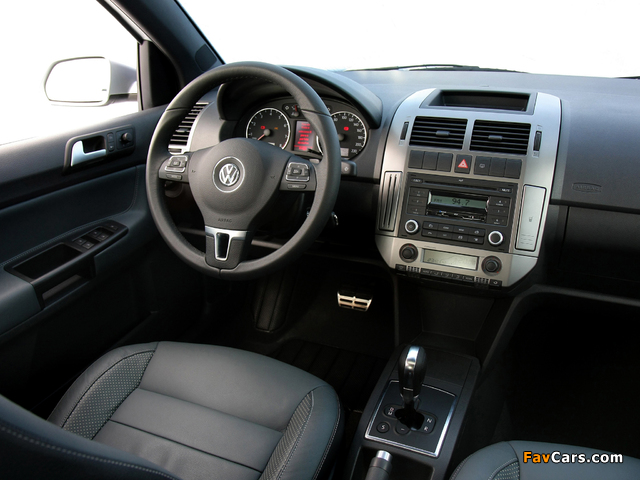 Volkswagen Polo 5-door BR-spec (Typ 9N3) 2009 pictures (640 x 480)