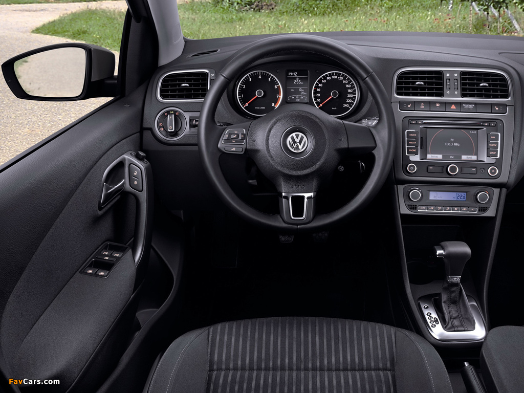 Volkswagen Polo 3-door (V) 2009 pictures (1024 x 768)