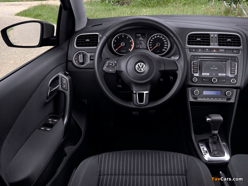 Volkswagen Polo 3-door (V) 2009 pictures (800 x 600)