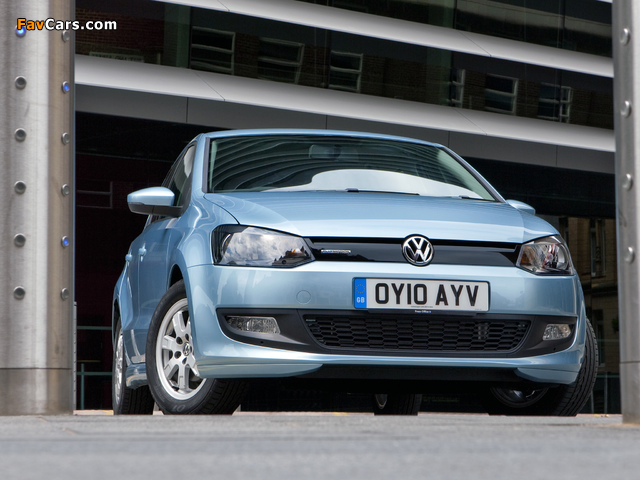 Volkswagen Polo BlueMotion 5-door UK-spec (Typ 6R) 2010 images (640 x 480)