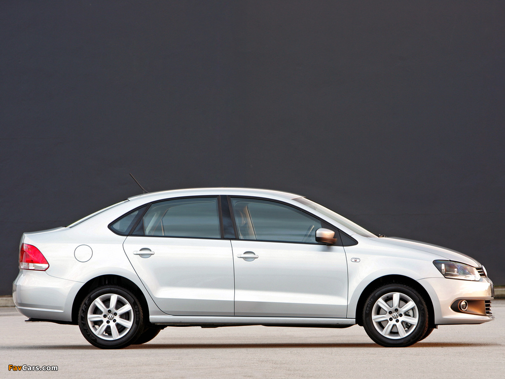 Volkswagen Polo Sedan ZA-spec (V) 2010 images (1024 x 768)