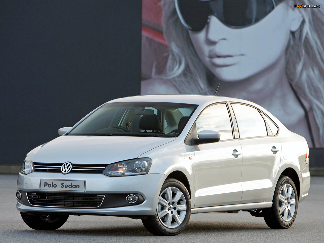 Volkswagen Polo Sedan ZA-spec (V) 2010 photos (1280 x 960)