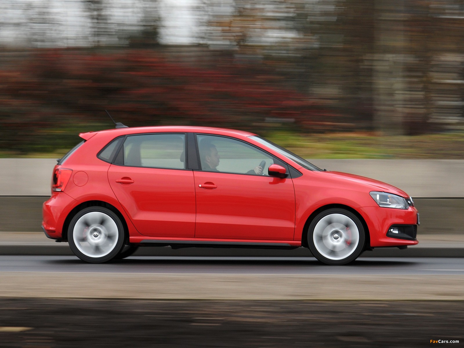 Volkswagen Polo GTI 5-door UK-spec (Typ 6R) 2010 pictures (1600 x 1200)