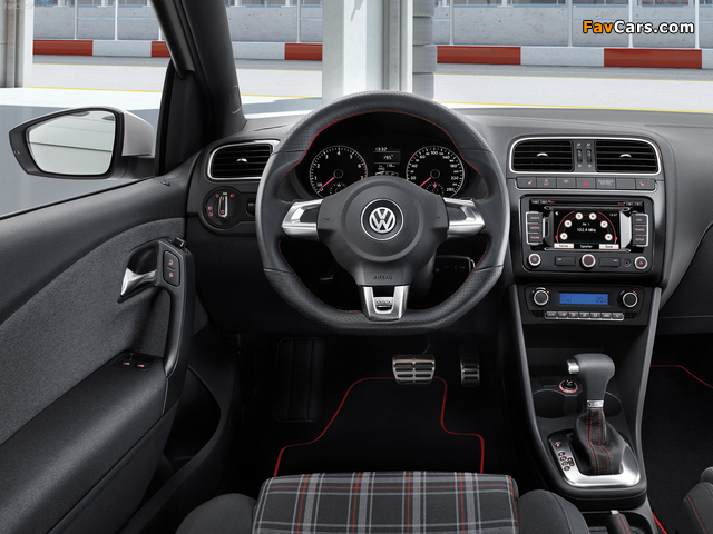 Volkswagen Polo GTI 3-door (Typ 6R) 2010 pictures (640 x 480)
