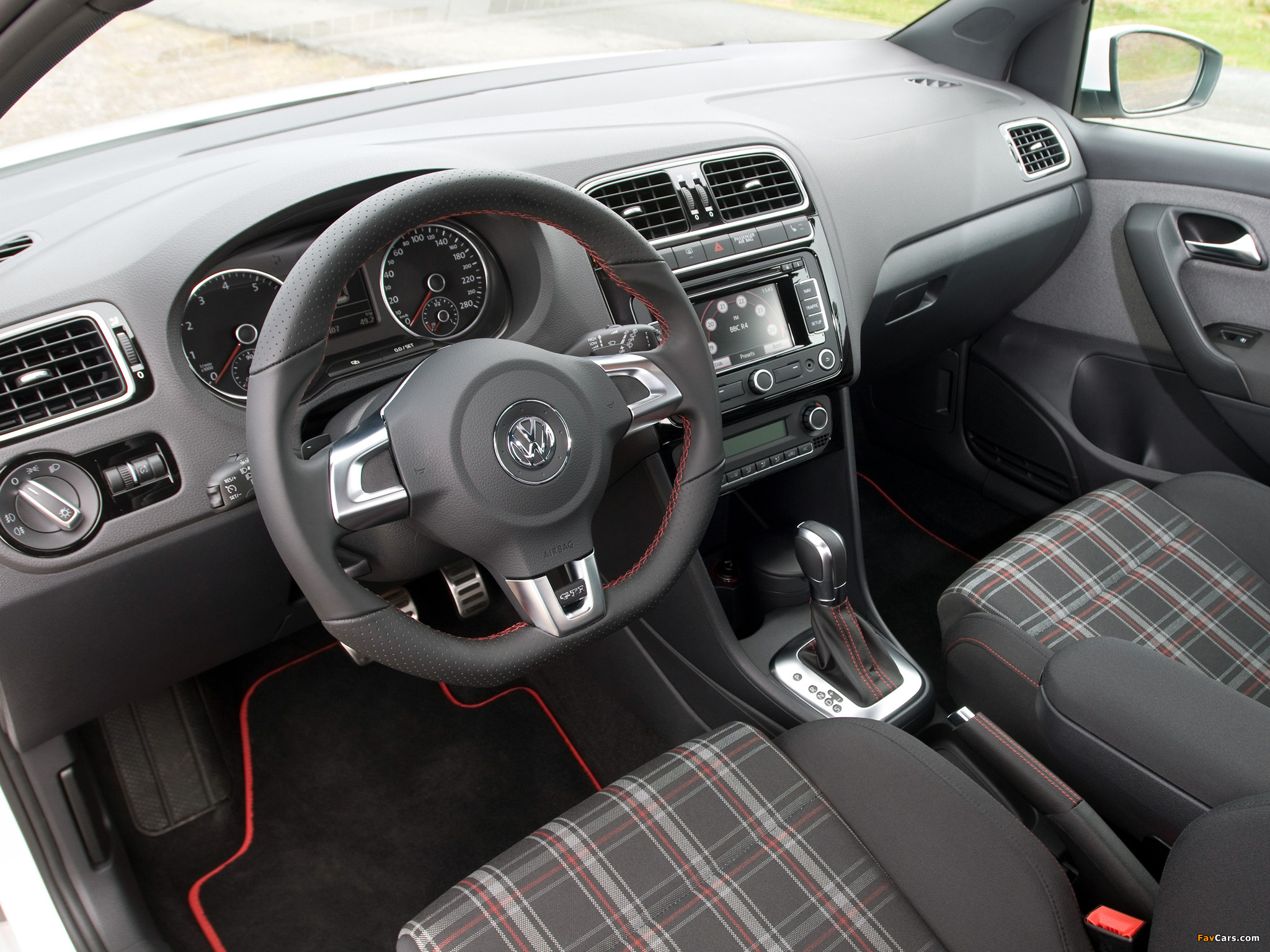 Volkswagen Polo GTI 3-door (Typ 6R) 2010 pictures (2048 x 1536)