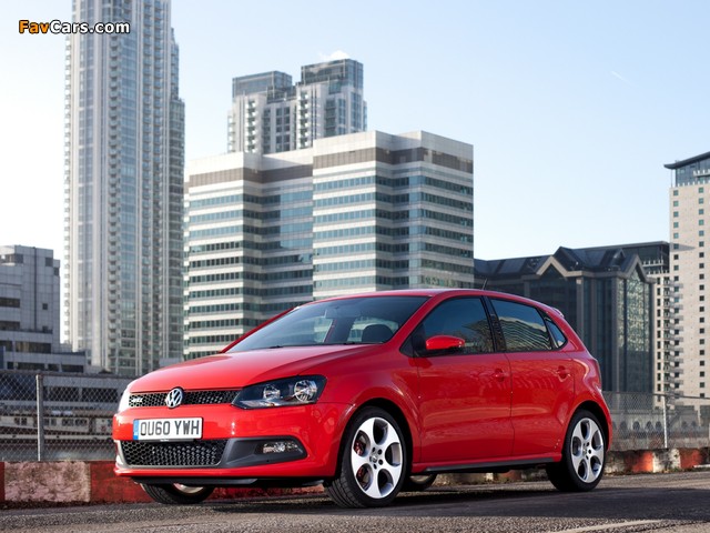 Volkswagen Polo GTI 5-door UK-spec (Typ 6R) 2010 pictures (640 x 480)