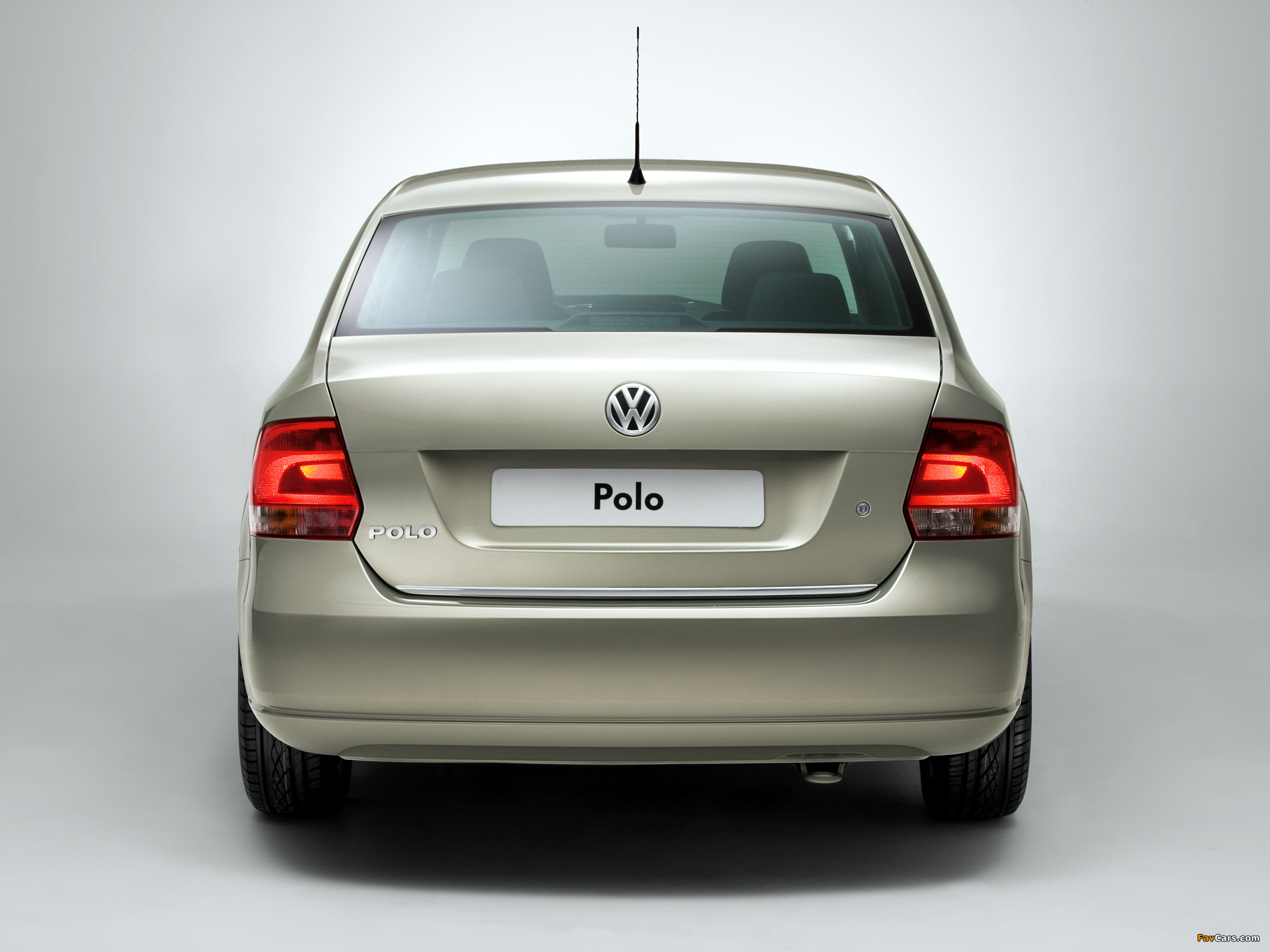 Volkswagen Polo Sedan (V) 2010 pictures (2048 x 1536)