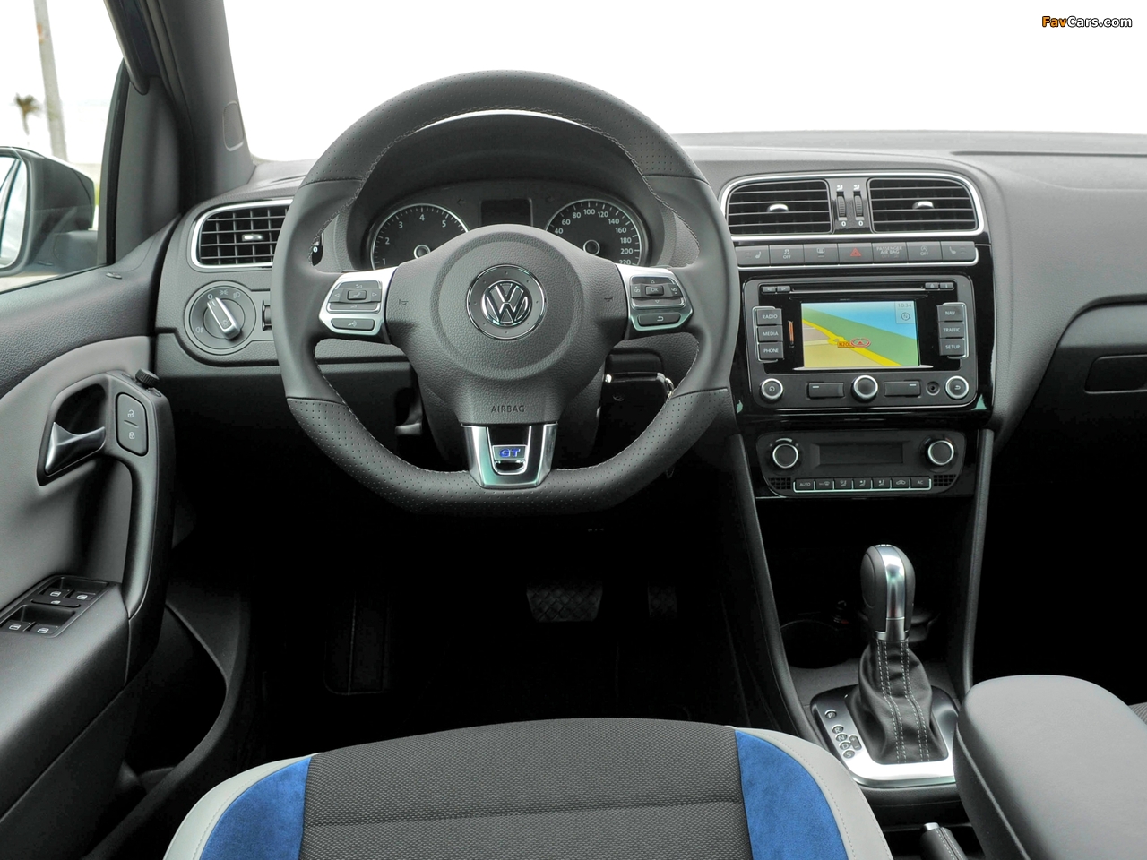 Volkswagen Polo BlueGT 5-door (Typ 6R) 2012 photos (1280 x 960)