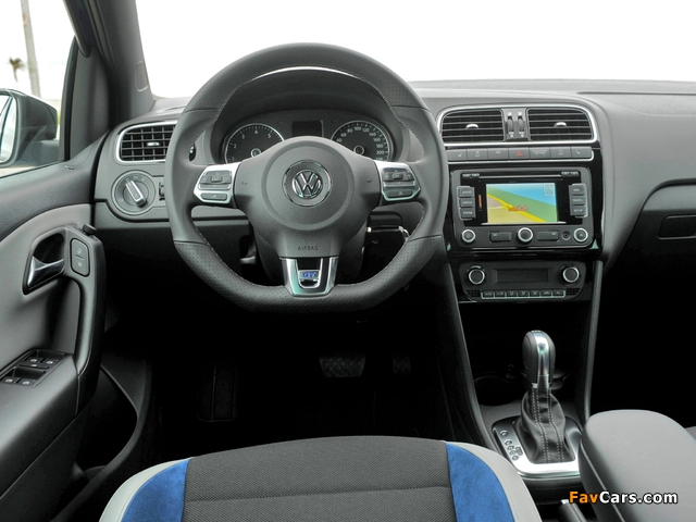 Volkswagen Polo BlueGT 5-door (Typ 6R) 2012 photos (640 x 480)