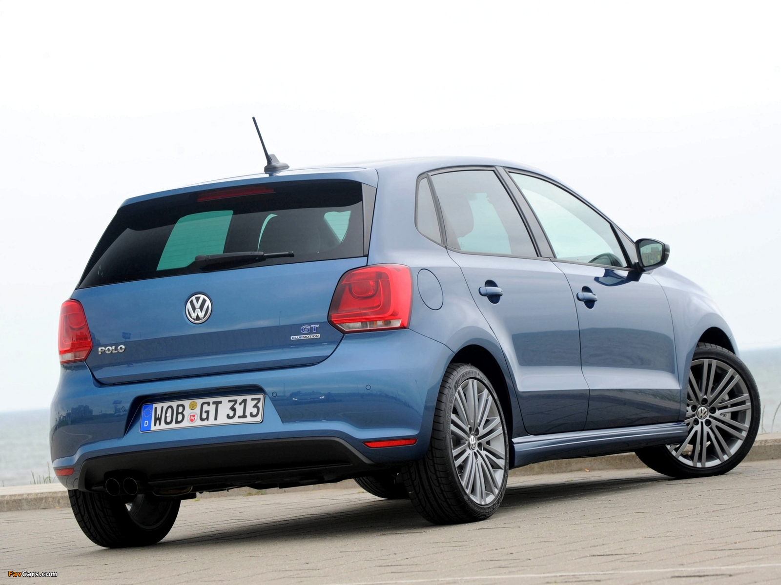 Volkswagen Polo BlueGT 5-door (Typ 6R) 2012 photos (1600 x 1200)