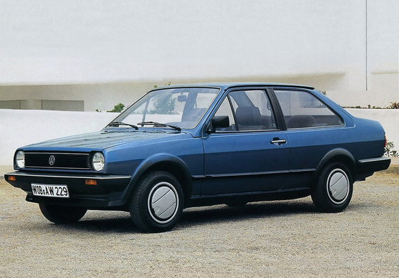 Volkswagen Polo Classic II 1985 90 wallpapers
