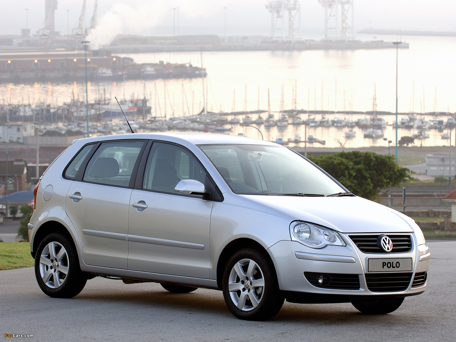 Volkswagen Polo 5-door ZA-spec (Typ 9N3) 2005–09 wallpapers (1600 x 1200)