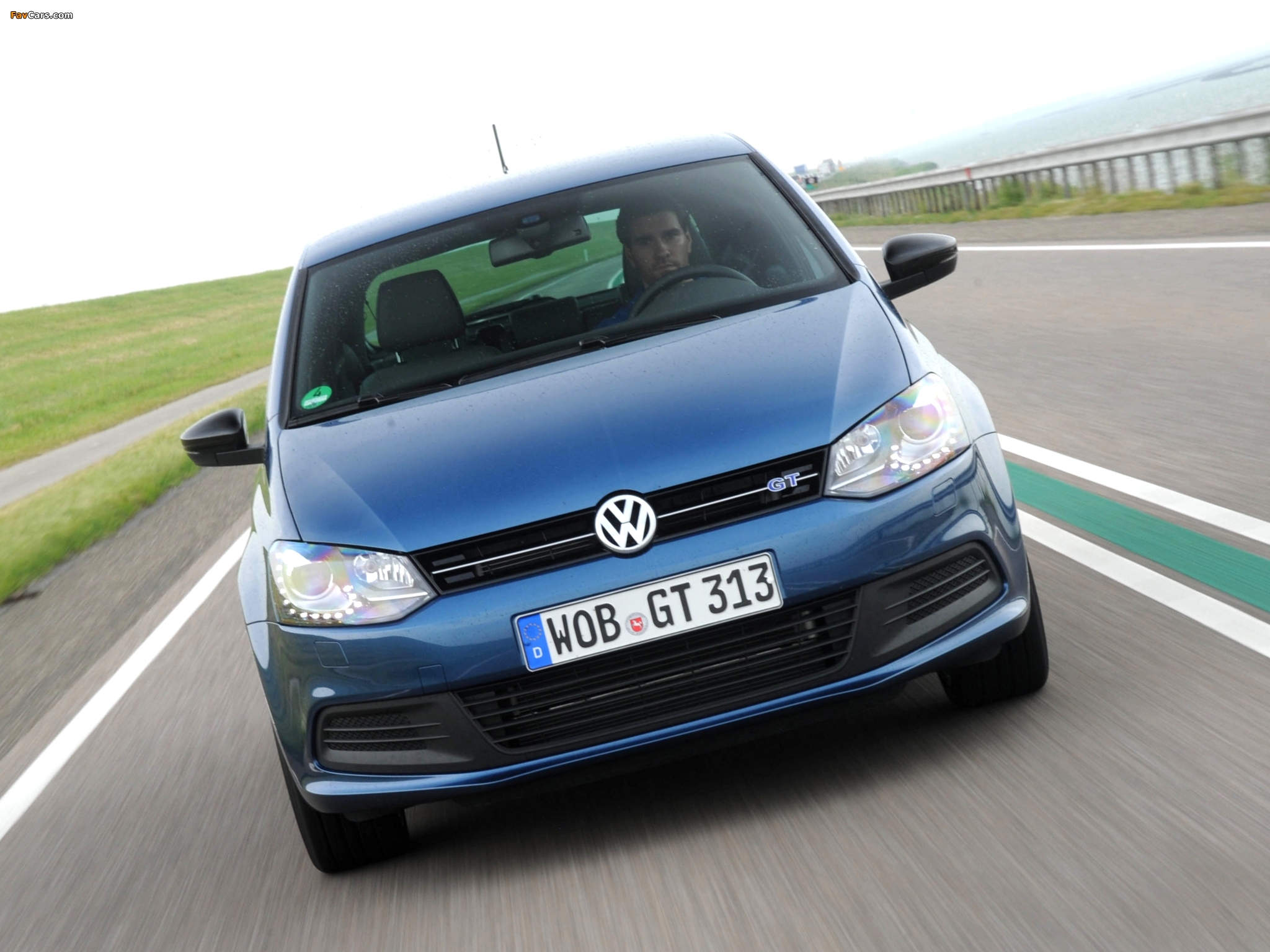 Volkswagen Polo BlueGT 5-door (Typ 6R) 2012 wallpapers (2048 x 1536)