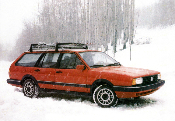 Pictures of Volkswagen Quantum Wagon Synro 1985–88