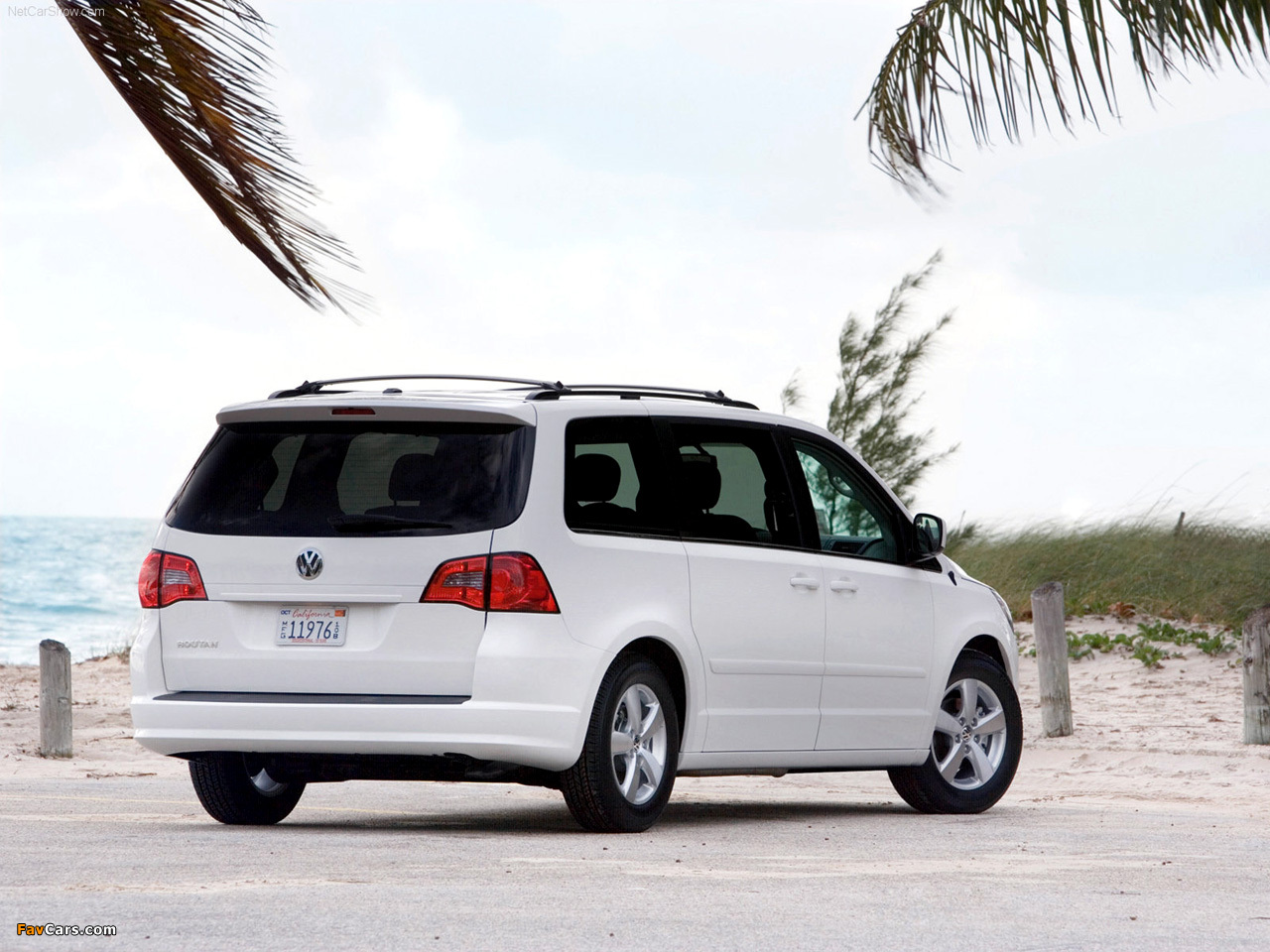 Images of Volkswagen Routan 2008–12 (1280 x 960)