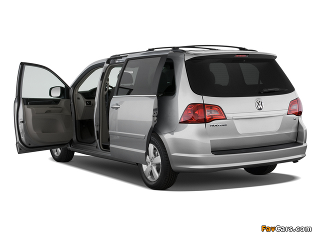 Pictures of Volkswagen Routan 2008–12 (640 x 480)
