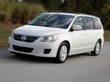 Volkswagen Routan 2008–12 photos