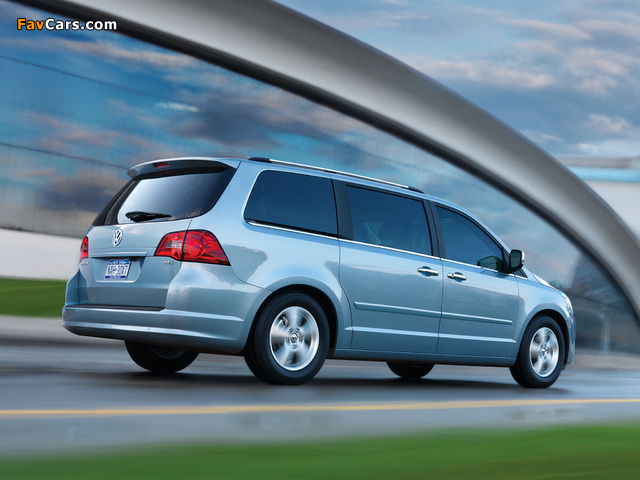 Volkswagen Routan 2008–12 pictures (640 x 480)