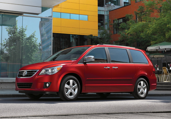 Volkswagen Routan 2008–12 wallpapers