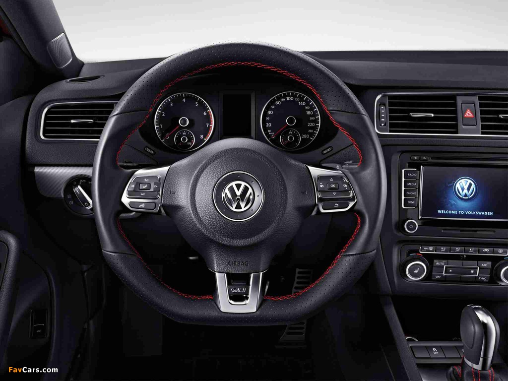 Pictures of Volkswagen Sagitar GLI 2013 (1024 x 768)