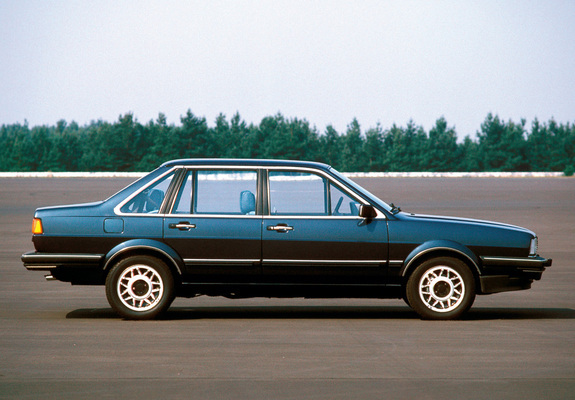 Volkswagen Santana 1981–84 images