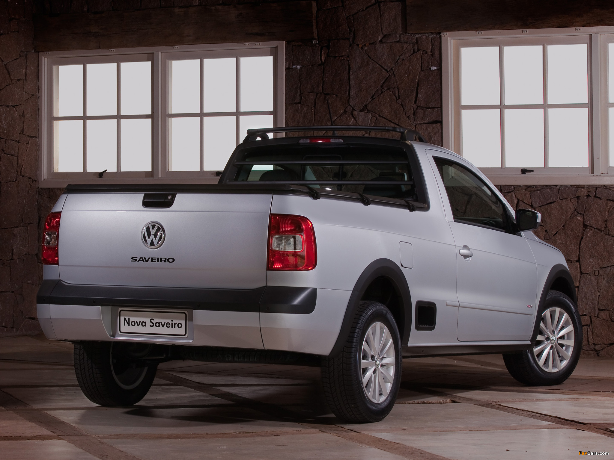 Images of Volkswagen Saveiro Trend CS (V) 2013 (2048 x 1536)