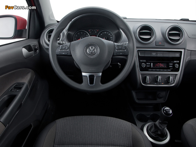 Volkswagen Saveiro Trend CE (V) 2013 images (640 x 480)
