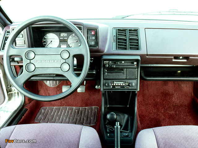 Photos of Volkswagen Scirocco GLI 1981–82 (640 x 480)