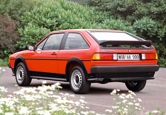 Photos of Volkswagen Scirocco GT 1985–92