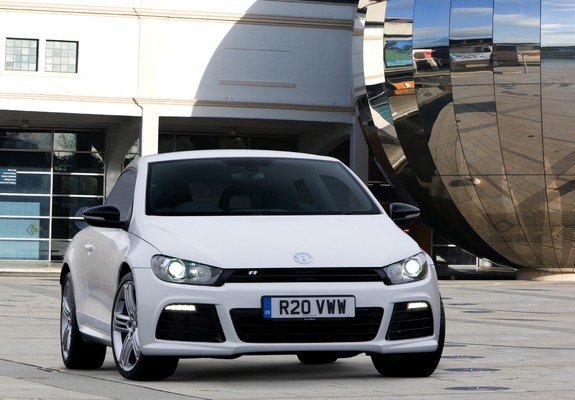 Pictures of Volkswagen Scirocco R UK-spec 2009